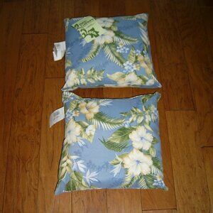 Throw Pillows Set of 2, Blue Floral Indoor/Outdoor 16", NWT